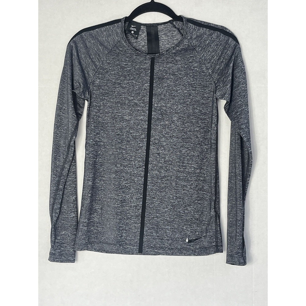 Nike Pro Hypercool Womens XS Long Sleeve Top